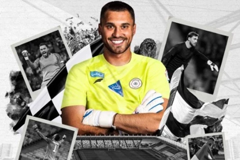 الشباب السعودي يعلن التعاقد مع حارس دينامو كييف الأوكراني